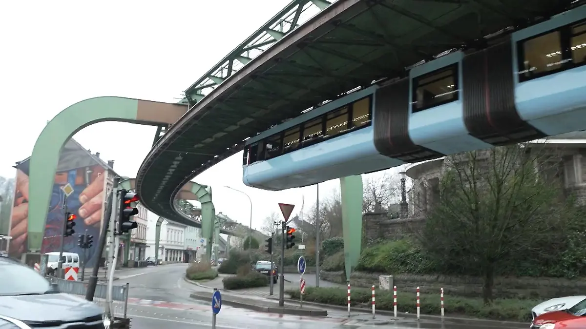 125 Jahre Wuppertaler Schwebebahn Technisches Wunderwerk feiert Geburtstag
