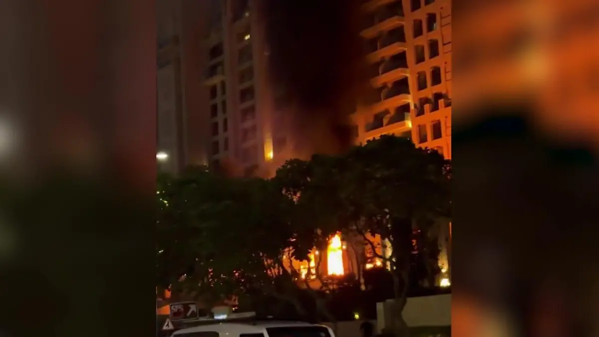 Explosion auf bekannter künstlicher Insel „The Palm” in Dubai Luxushotel in Flammen!