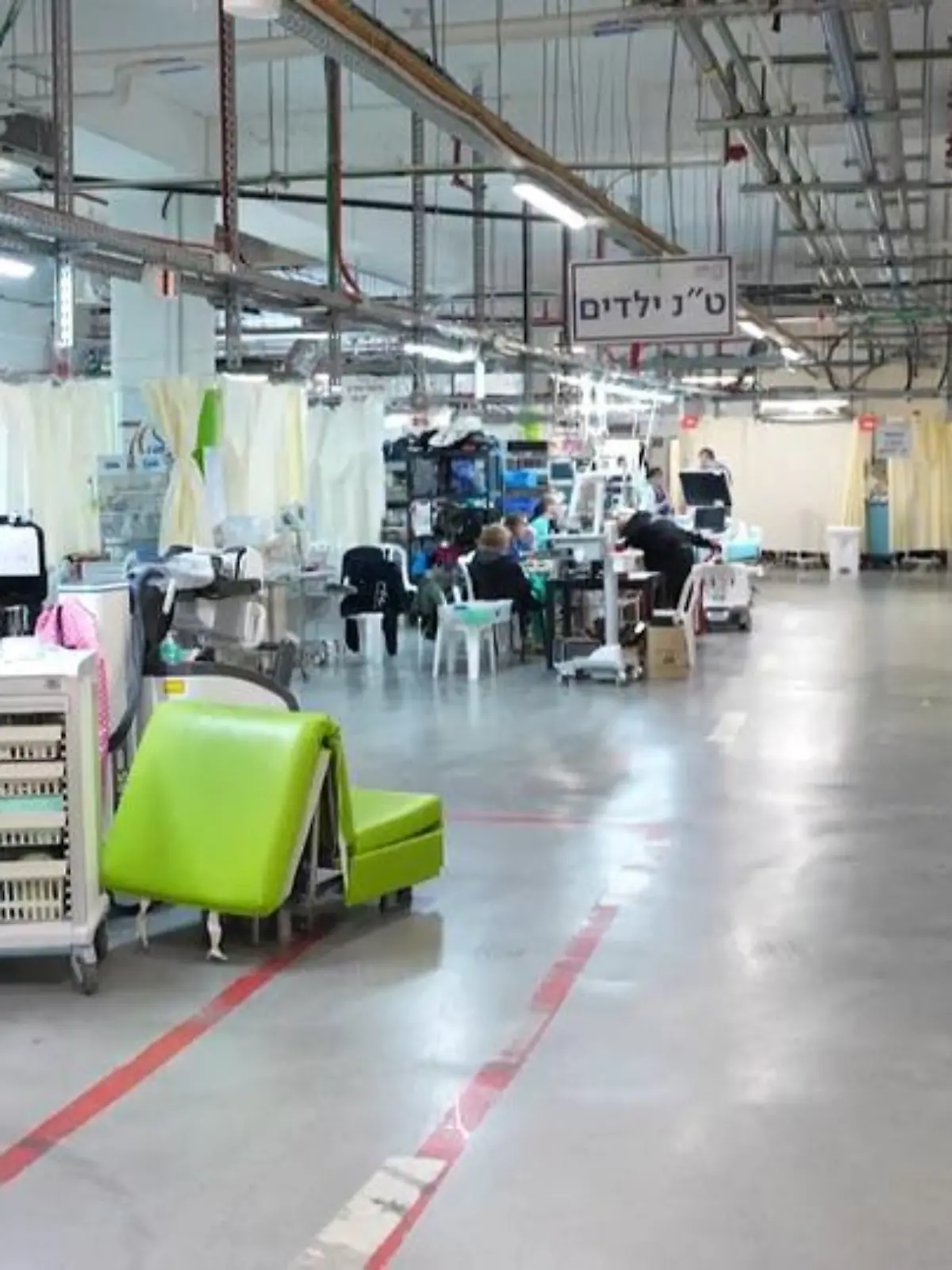 Bild zu: "Aus Angst vor iranischen Raketen – größtes Krankenhaus in Israel zieht in Tiefgarage"