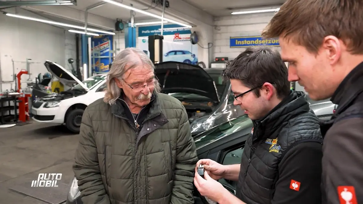 Die Autodoktoren im Einsatz Hilfe für den Ford