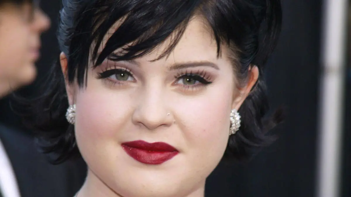 So sah Kelly Osbourne früher aus