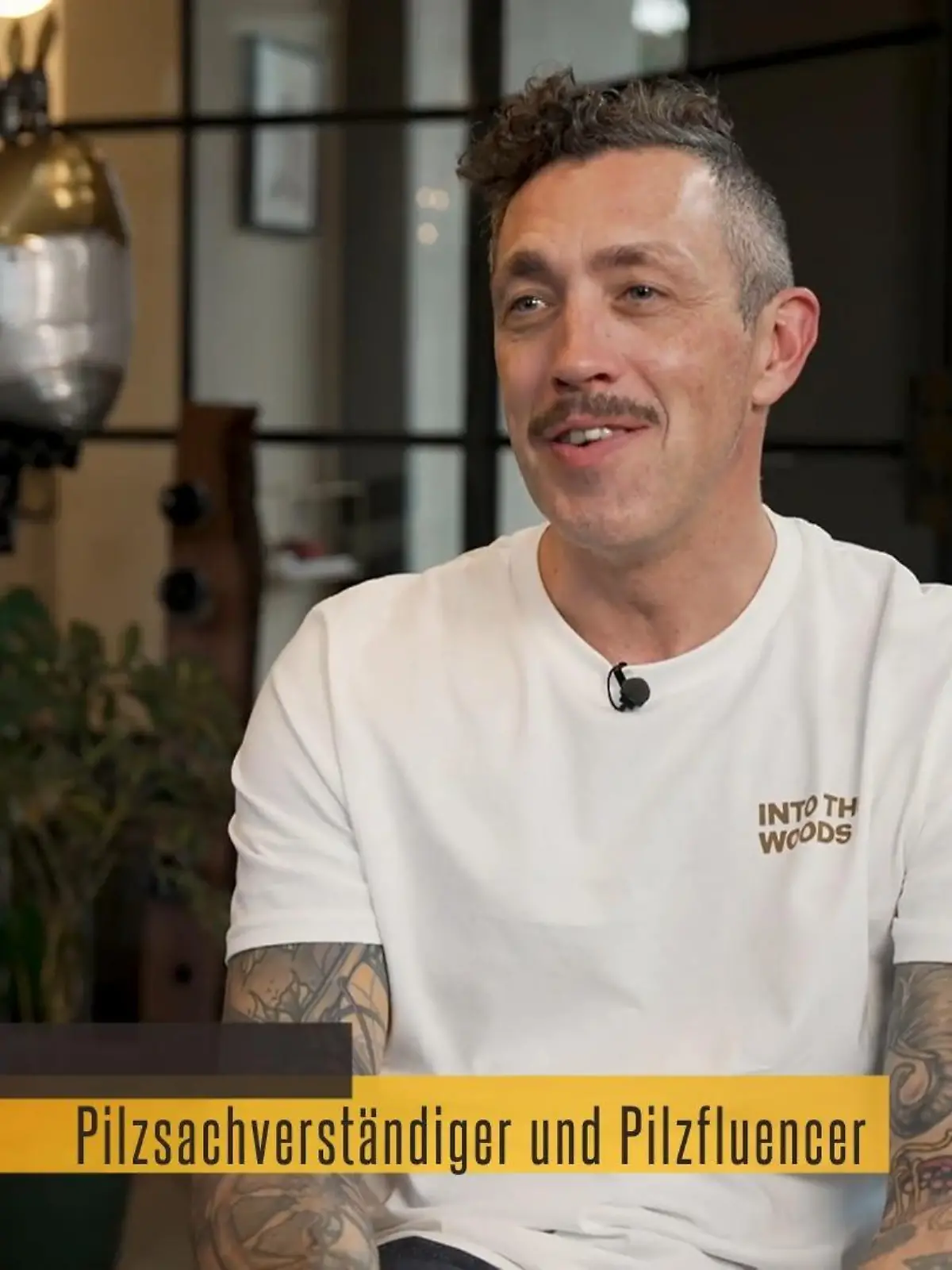 Bild zu: "Pilz-Profi Moritz bringt den Wald in die Dinner-Küche"