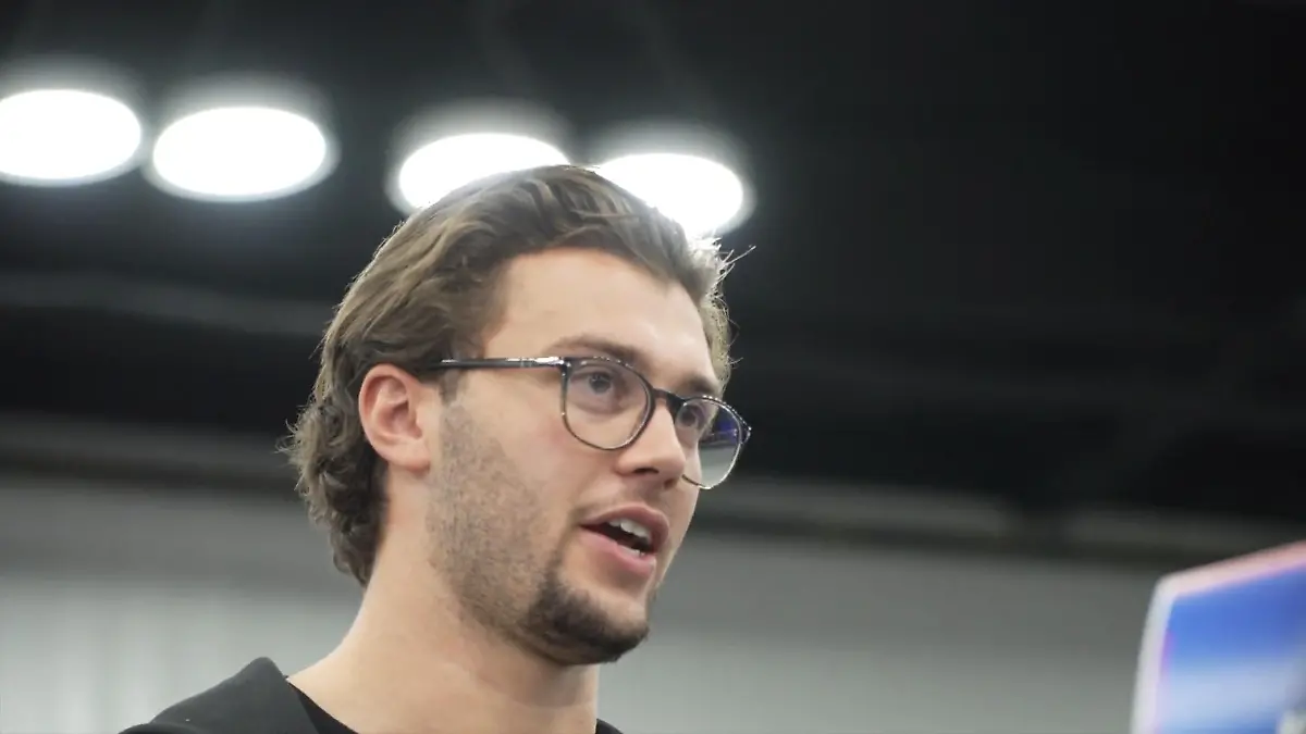 Wird er der nächste deutsche NFL-Spieler? Marlin Klein überzeugt beim NFL Combine Kölner hofft auf Draft