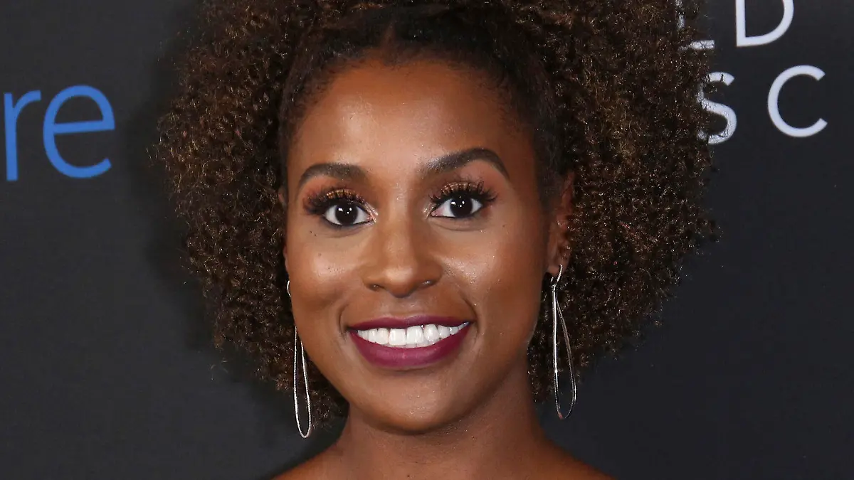 ARCHIV - 02.11.2017, USA, Los Angeles: Issa Rae kommt zur Verleihung der «2017 IndieWire Honors». (zu dpa: "US-Serienstar Issa Rae hat in Frankreich geheiratet") Foto: Willy Sanjuan/Invision/AP/dpa +++ dpa-Bildfunk +++