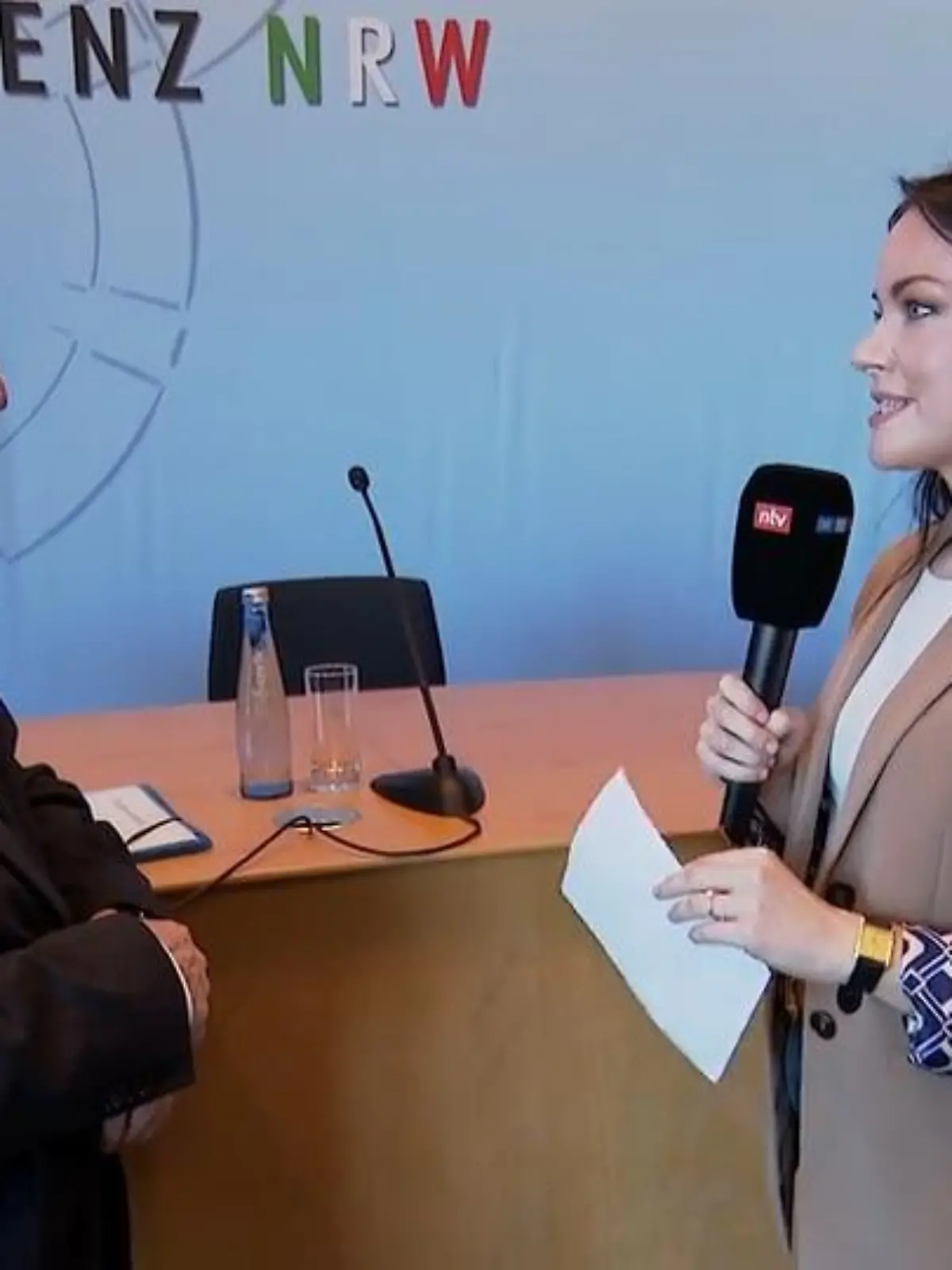 Bild zu: "Interview mit NRW-Innenminister Herbert Reul"