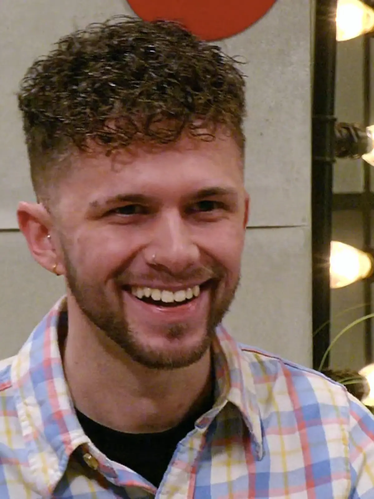 Bild zu: "Andi & Jonathan: Klarer Blick nach der Ehe"