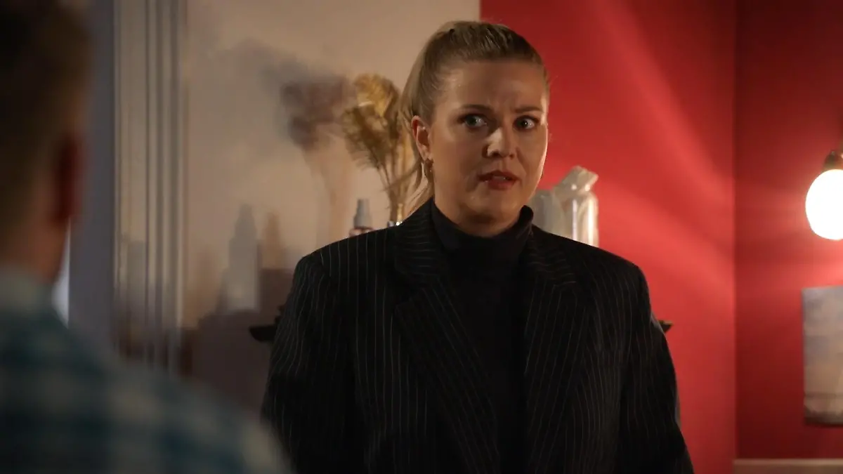 Alicia will zurück in die Agentur GZSZ-Vorschau auf RTL+