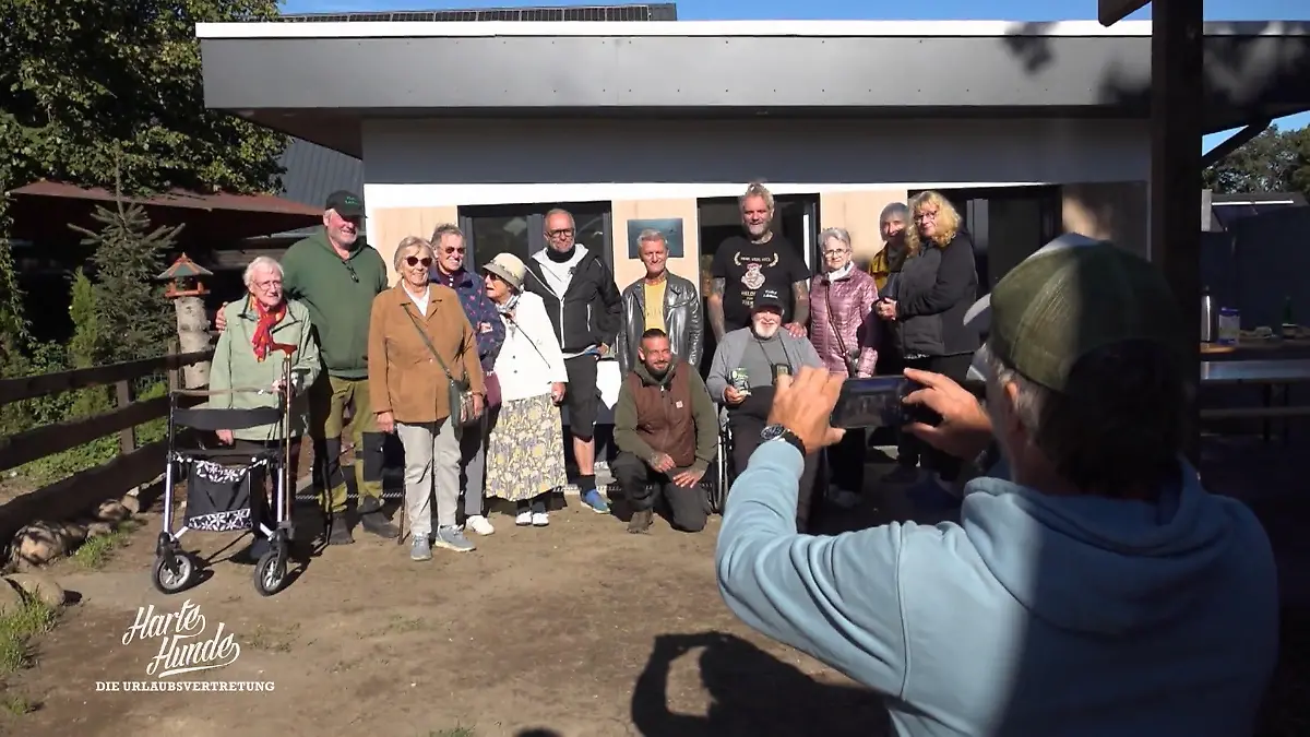 Schafschur und tierische Begegnungen Von Wolle zu Wohlfühlmoment