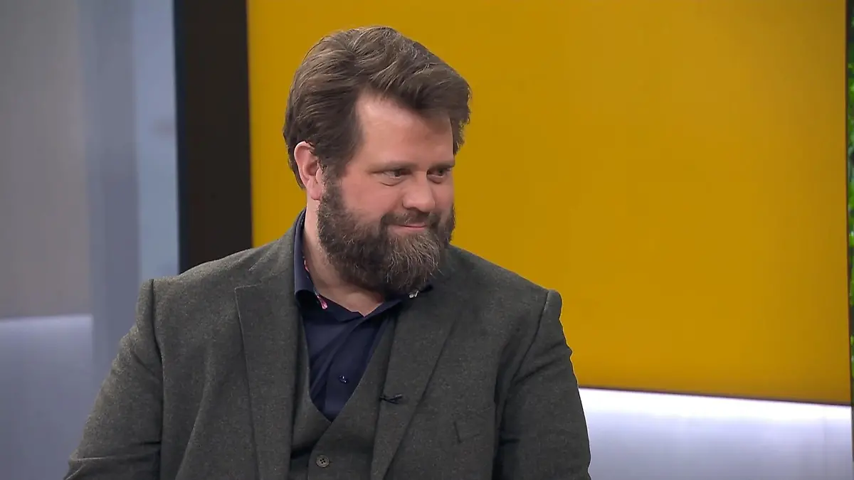 So erlebte Antoine Monot die letzten Drehtage mit Wanda Perdelwitz! „Habe ihr noch eine Nachricht geschickt"