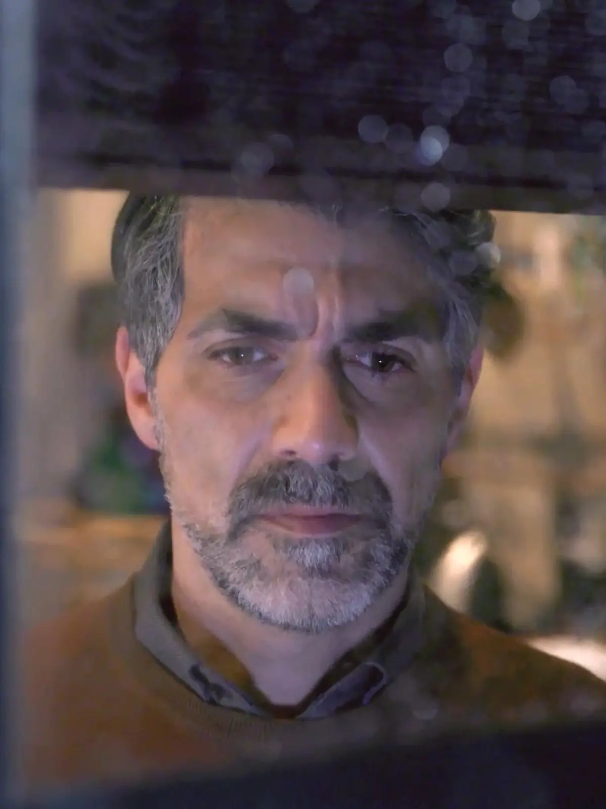 Unter uns: Ferhat leidet unter der Trennung von Ute