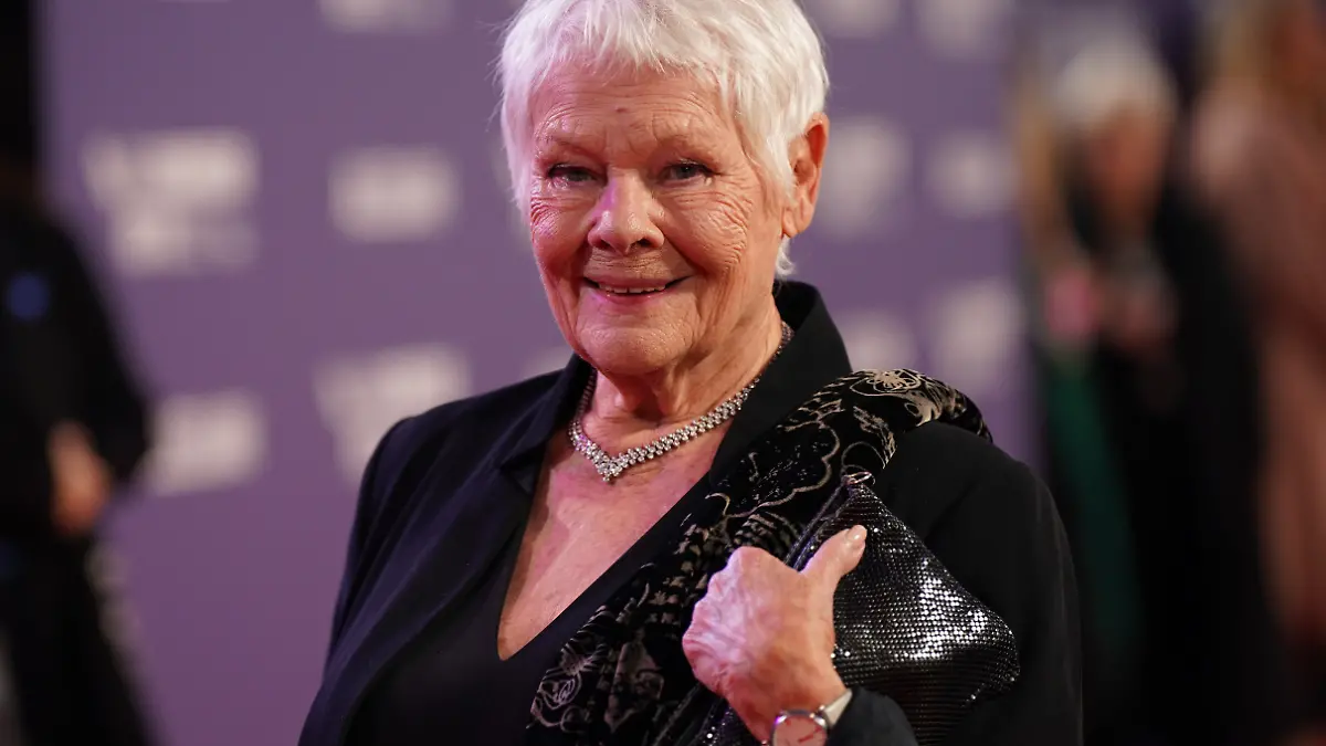 Shakespeare: Rise Of A Genius features. EMBARGOED TO 0001 WEDNESDAY OCOTBER 11 File photo dated 09/10/22 of Dame Judi Dench who along with Dame Helen Mirren are to give an insight into William Shakespeare's enduring legacy as part of a documentary celebrating his first published works. Shakespeare: Rise Of A Genius features the two Royal Shakespeare Company (RSC) performers, who have played various roles in the Bard's plays, including Lady Macbeth, and is part of a BBC season on the playwright that begins next month. This year marks the 400th anniversary of the first printed edition of Shakespeare's collection of plays, commonly referred to by modern scholars as the First Folio, which is believed to date from 1623. Issue date: Wednesday October 11, 2023. See PA story SHOWBIZ Shakespeare. Photo credit should read: Yui Mok/PA Wire URN:74110137