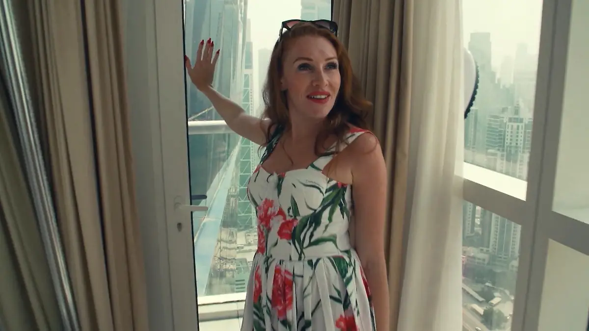 Merkwürdig ähnliche Posts der Dubai-Influencer Spielen sie den Krieg runter?