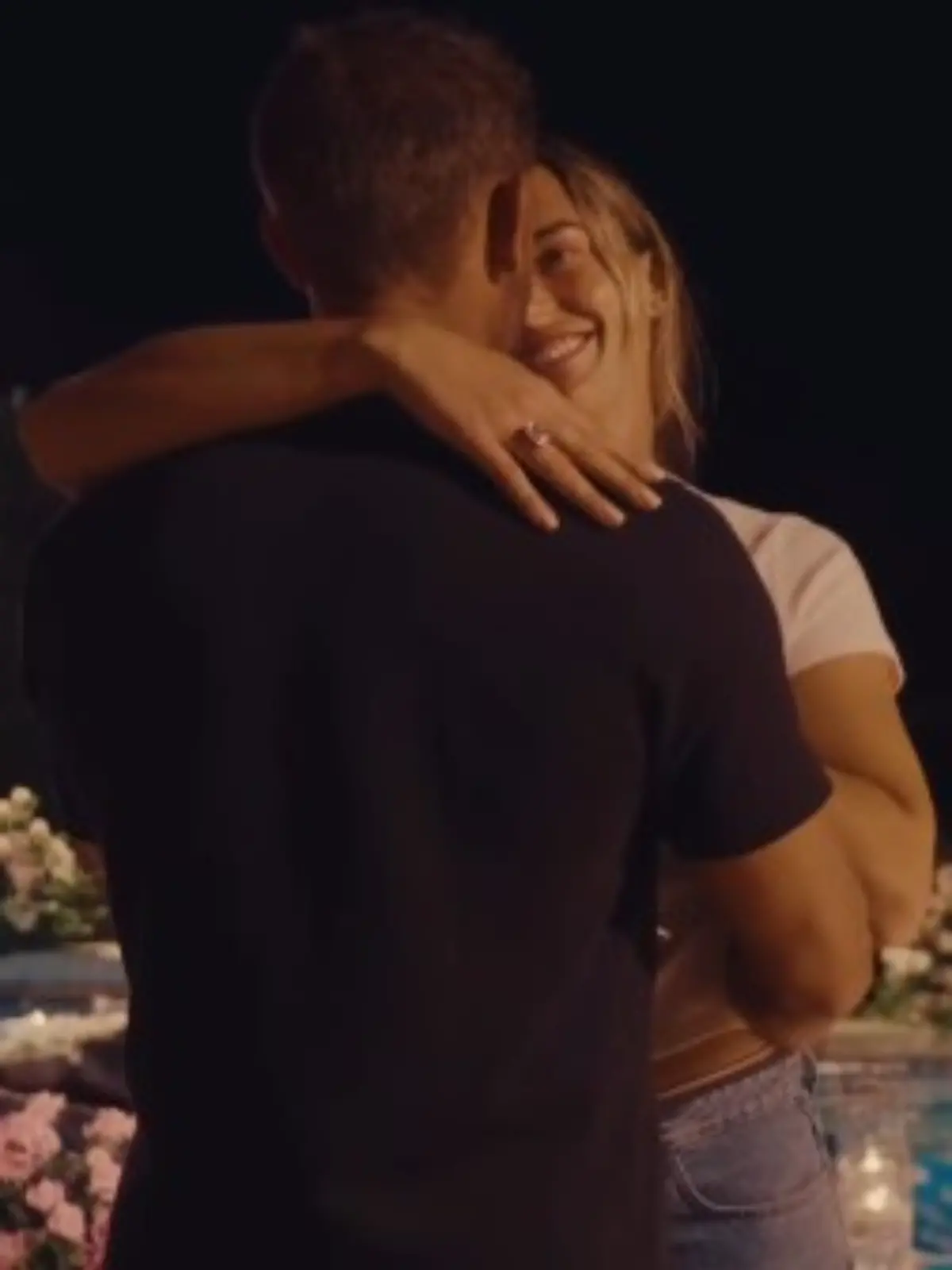 Bild zu: "Tennis-Star sagt JA zur ewigen Liebe!"