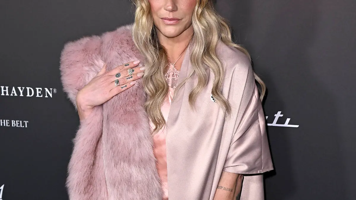 Kesha bei der Hollywood Reporter Academy Award Nominees Night im Chateau Marmont. Los Angeles, 10.02.2026 *** Kesha at The Hollywood Reporter Academy Award Nominees Night at Chateau Marmont Los Angeles, 10 02 2026 Foto:xD.xStarbuckx/xFuturexImagex hollywood_6293