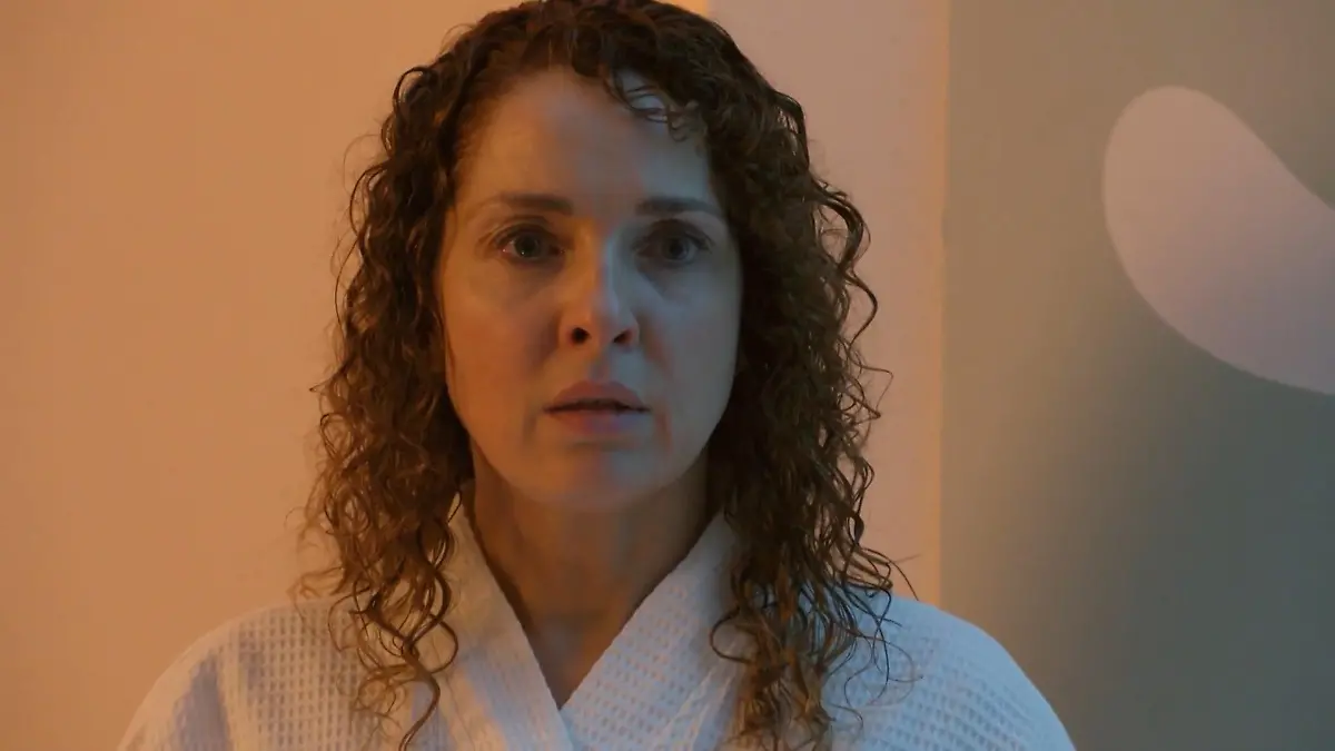 Nina erwischt Erik und Matilda GZSZ-Folge 8479 vom 12. März 2026 im TV