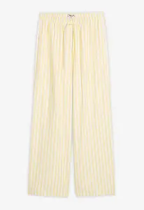 Marlenehose aus fließendem Viskose-Mix