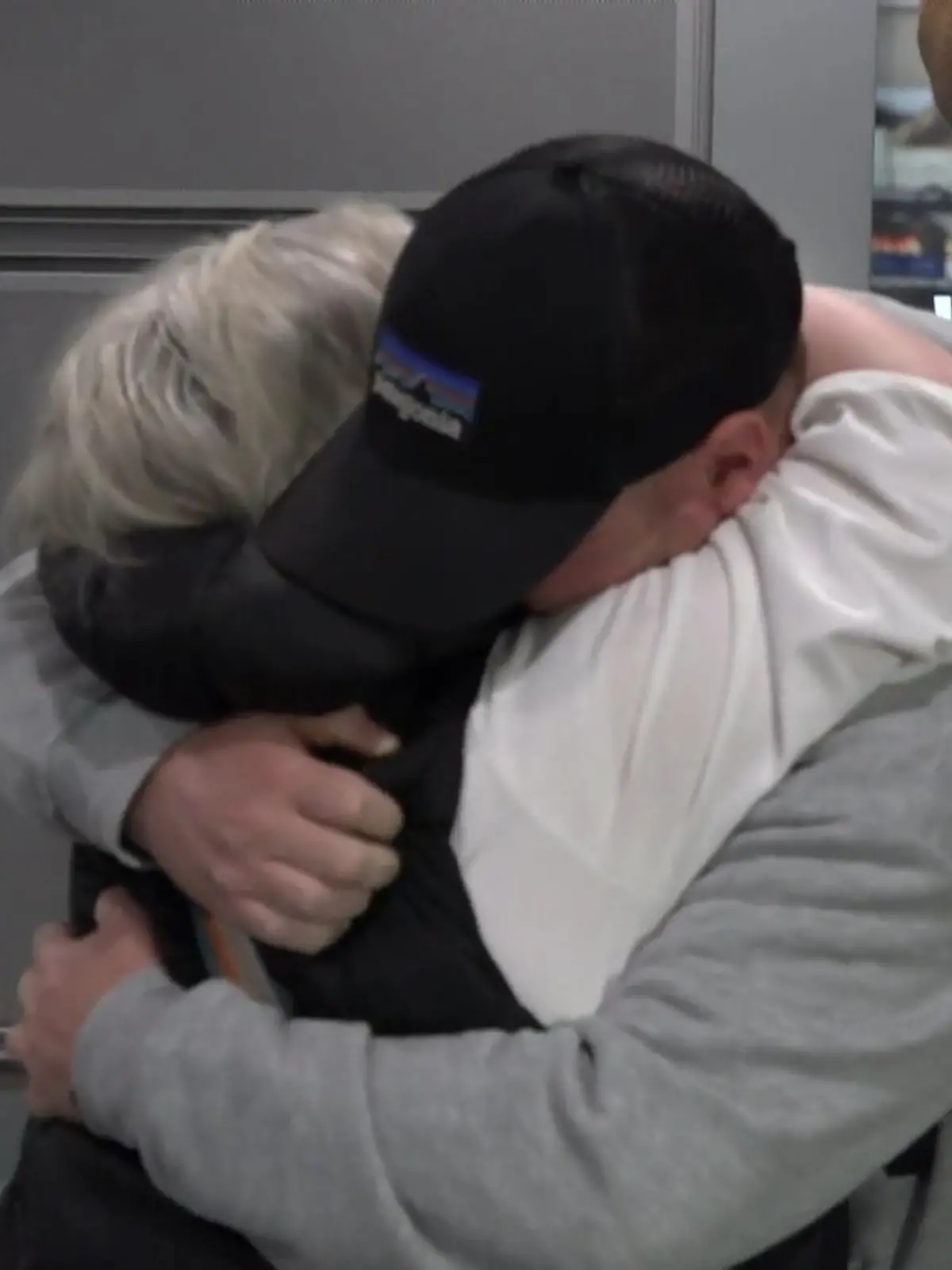 Bild zu: "Flugzeug aus Dubai in NRW gelandet"