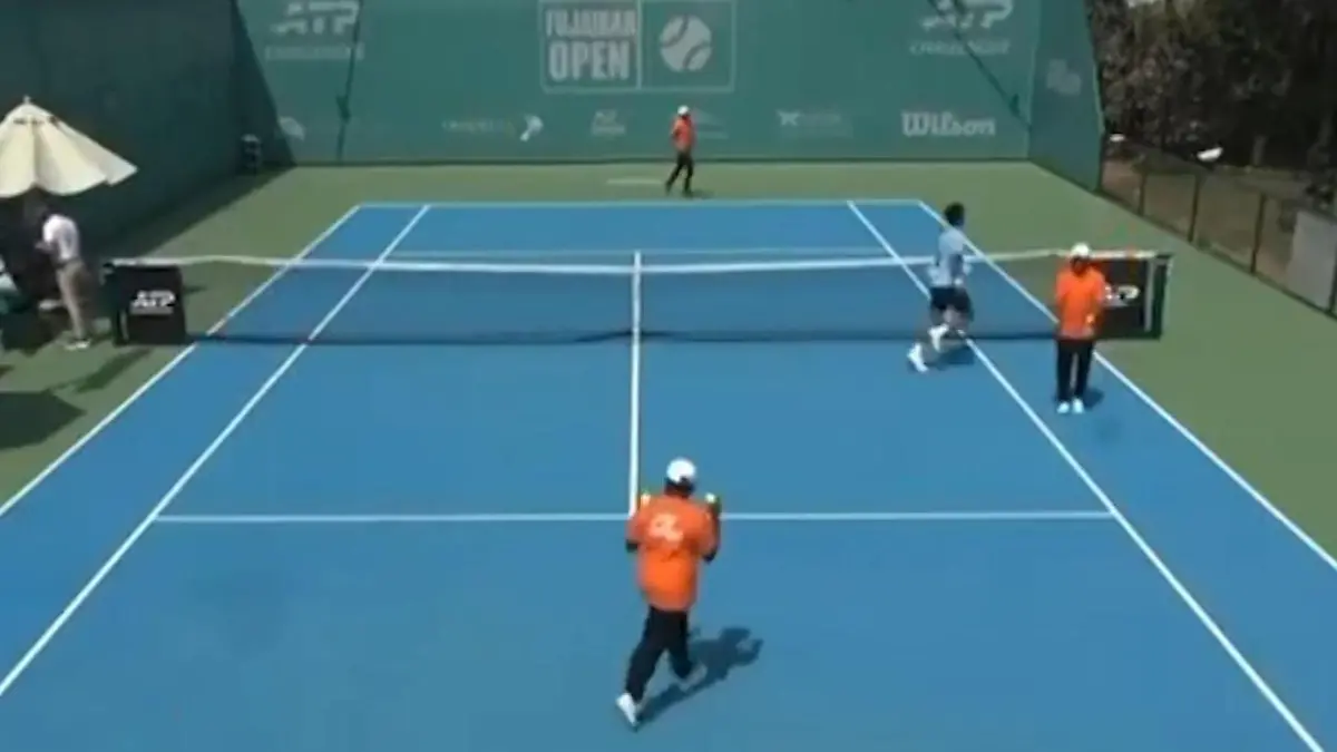 Panik auf dem Platz! Tennisspieler fliehen nach Drohnenangriff „Es ist hier gerade kein sicherer Ort"