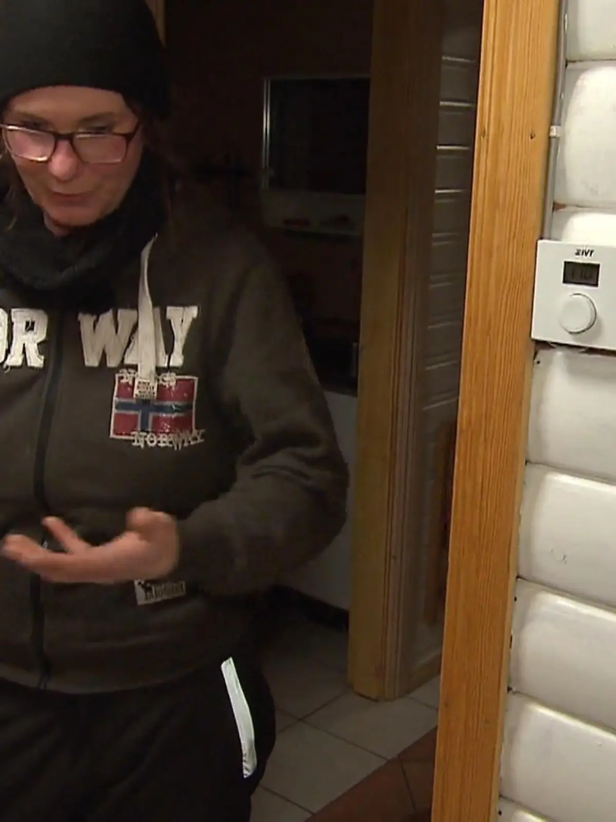 Bild zu: "Kurz vor der Show: Monis Tiefpunkt"