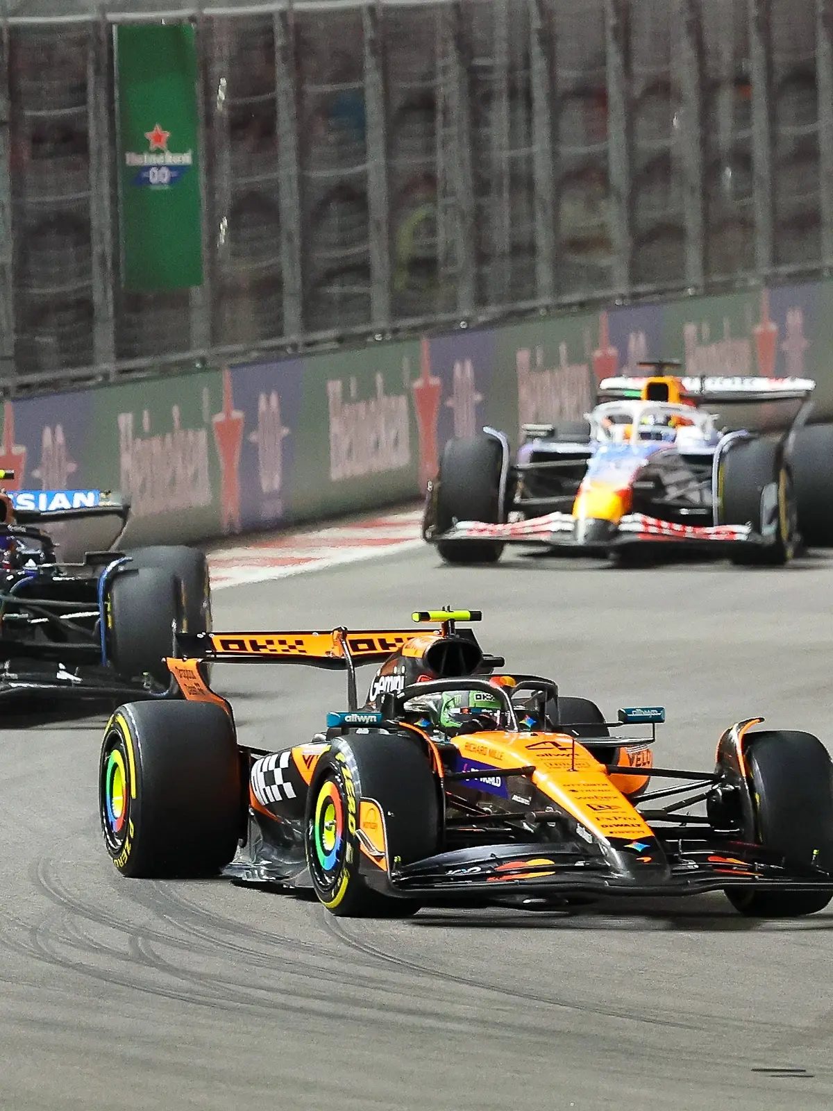 Wer setzt sich in der neuen Formel-1-Saison an die Spitze? Alle Infos zu TV-Übertragung und Live-Stream des Australien-GPs 2026 gibt’s hier.