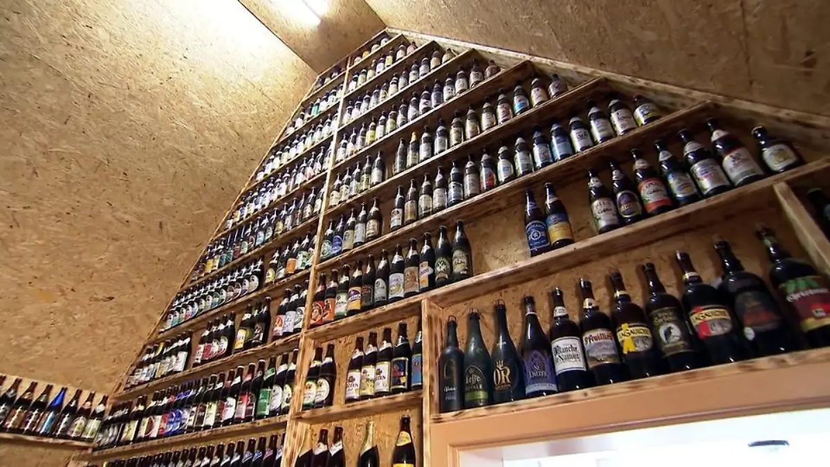 Familie verschenkt tausende Bierflaschen Sammlung wird aufgelöst