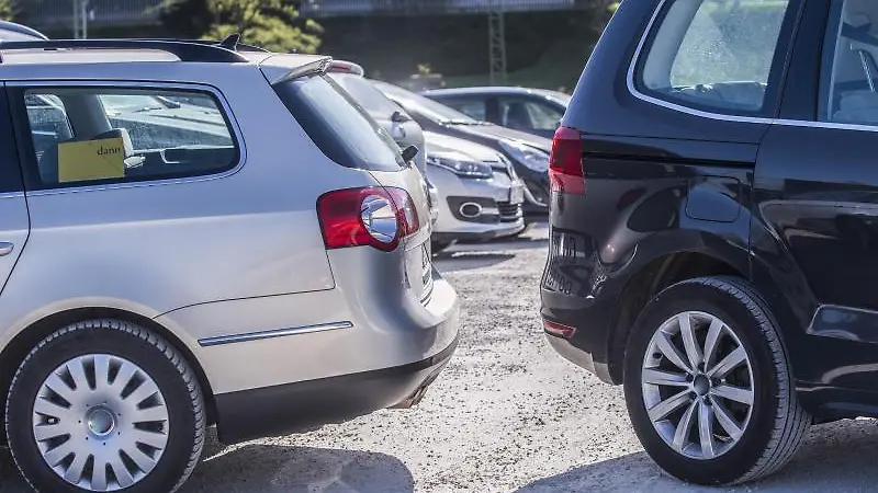 Parkplatz-Stress: So fahrt ihr richtig und vermeidet Unfälle