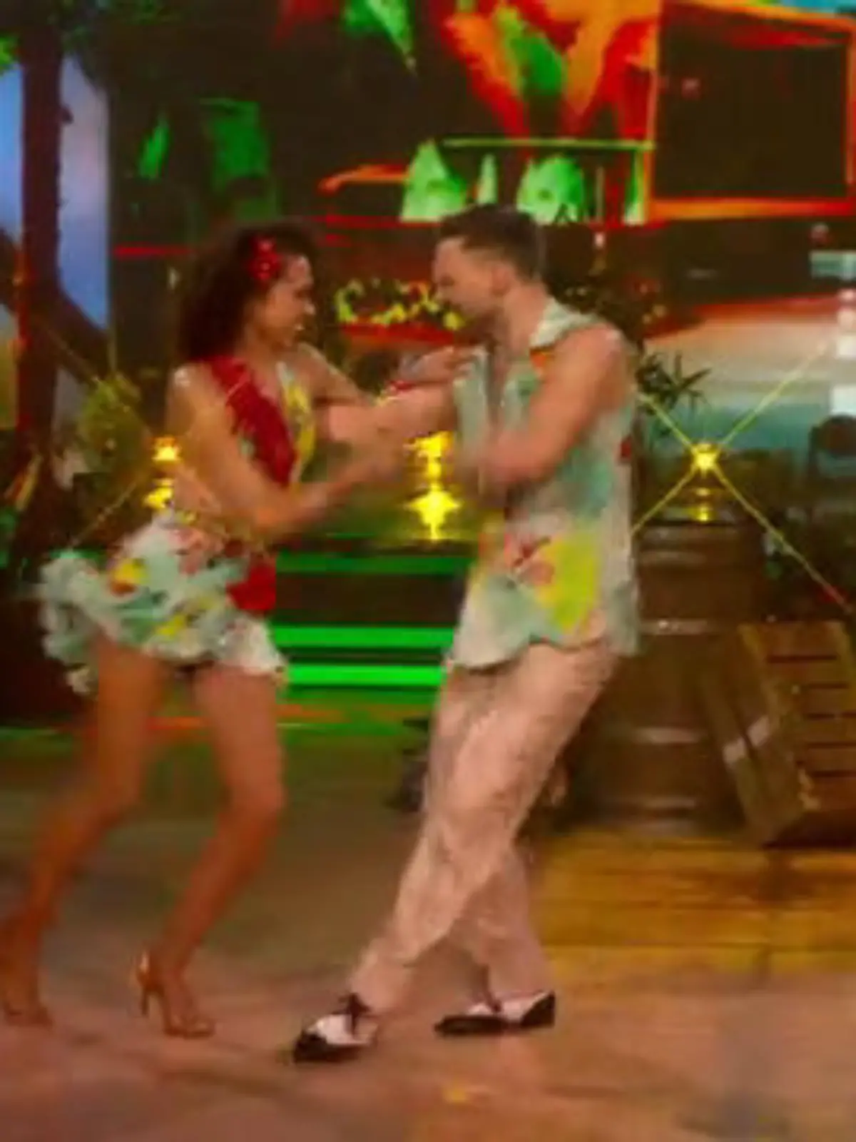 Bild zu: "Heiße Salsa: Nadja und Vadim reißen das Publikum mit"