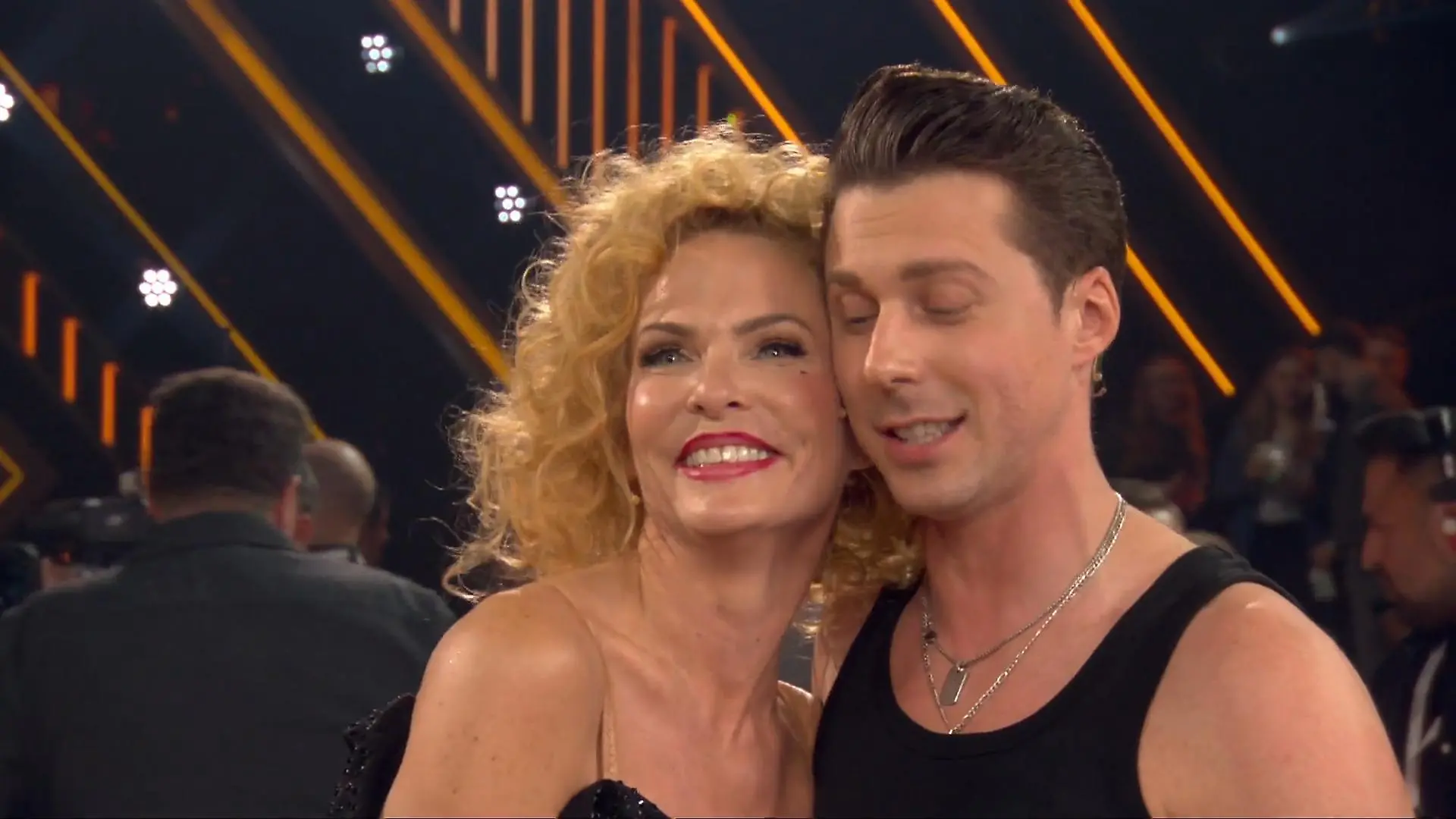 Sonya Kraus muss gehen – DAS sind ihre ersten Worte „Let’s Dance“ 2026 – Show 1