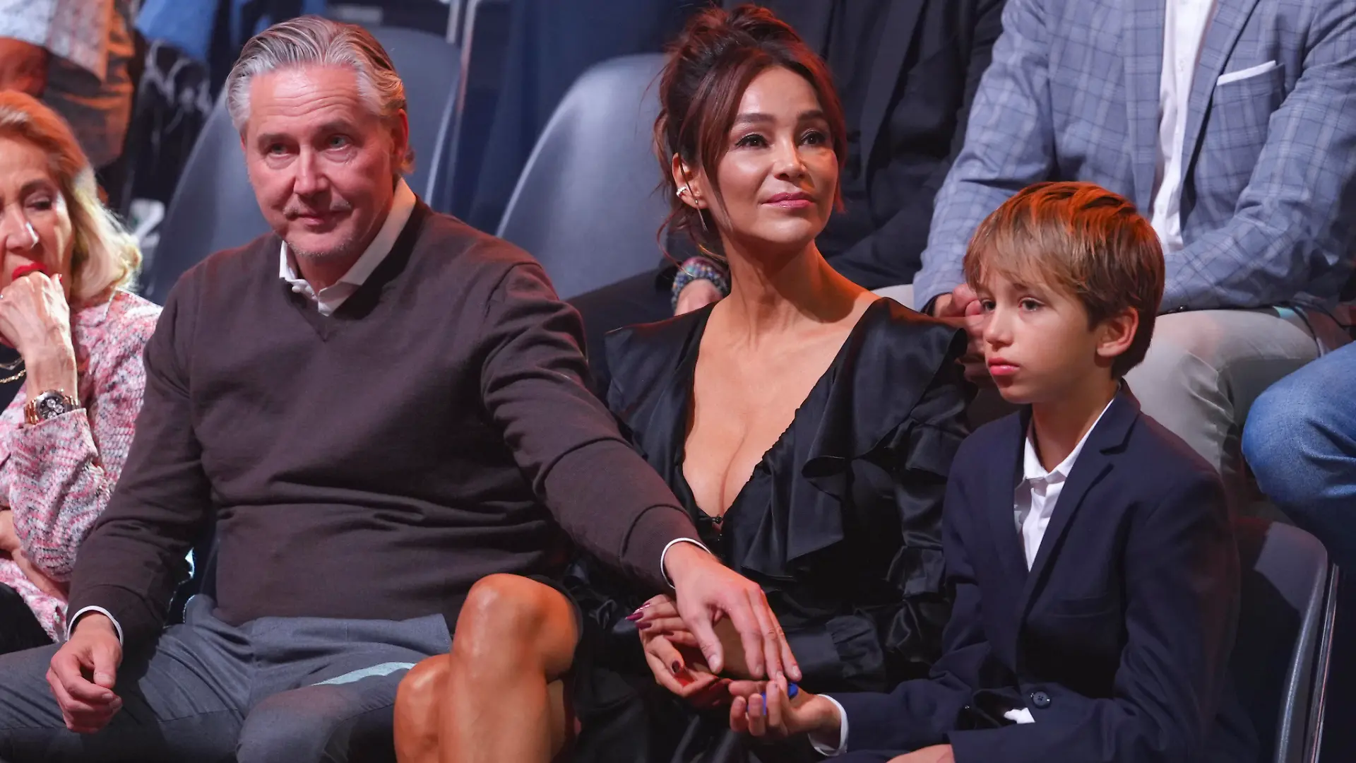 Verona Pooth mit Ehemann Franjo und Sohn Rocco druecken die Daumen fuer Diego im Publikum beim Finale der RTL Show Lets Dance 2025 in Koeln, 23.05.2025