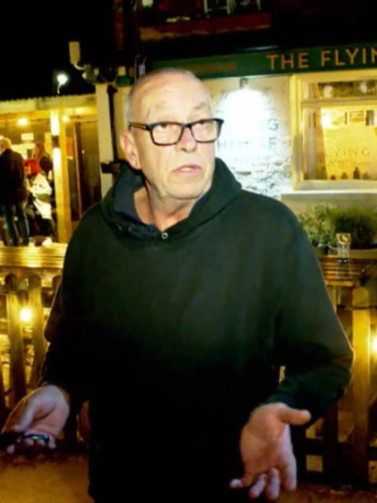 Bild zu: "Behörden-Irrsinn: Ein Wirt, der zu nett zu seinen Gästen ist"