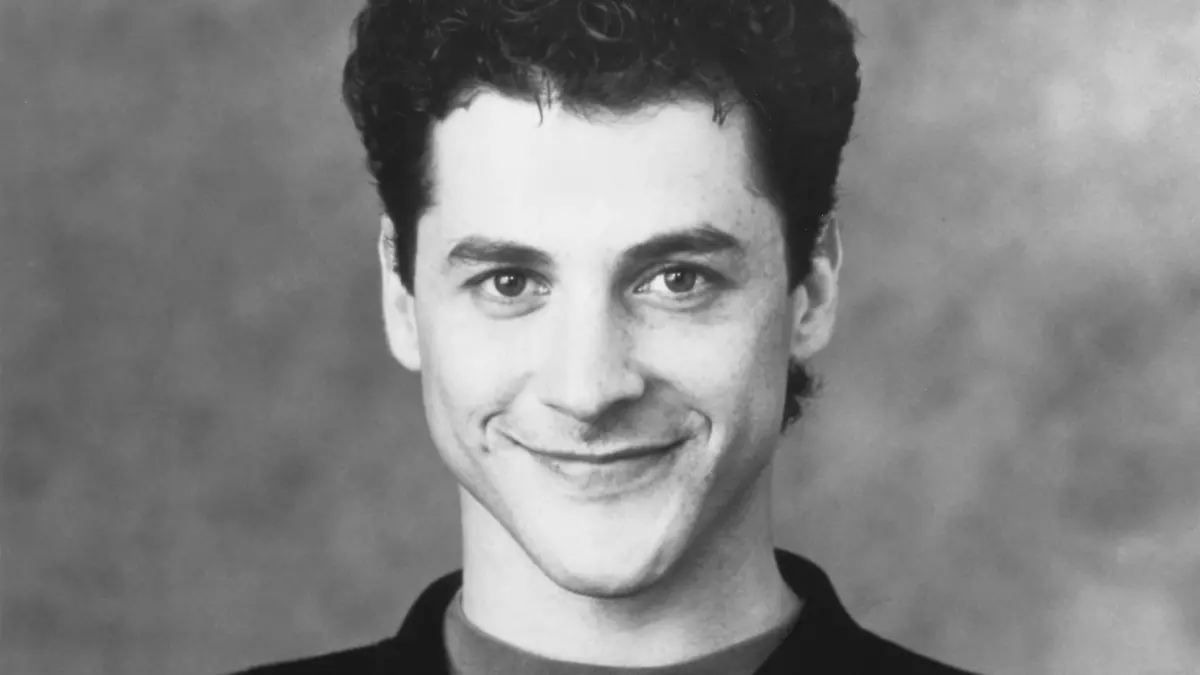 Einem breiteren Publikum wurde Corey Parker als Josh bekannt – der umweltbewusste Freund von Grace Adler, gespielt von Debra Messing, in der Erfolgsserie „Will & Grace”