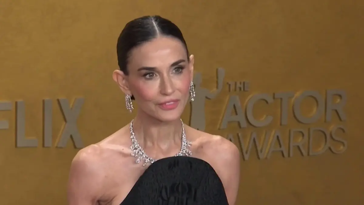 „Das ist nicht gesund" – Fans in großer Sorge um Demi Moore Sie polarisiert mit ihrem Look!
