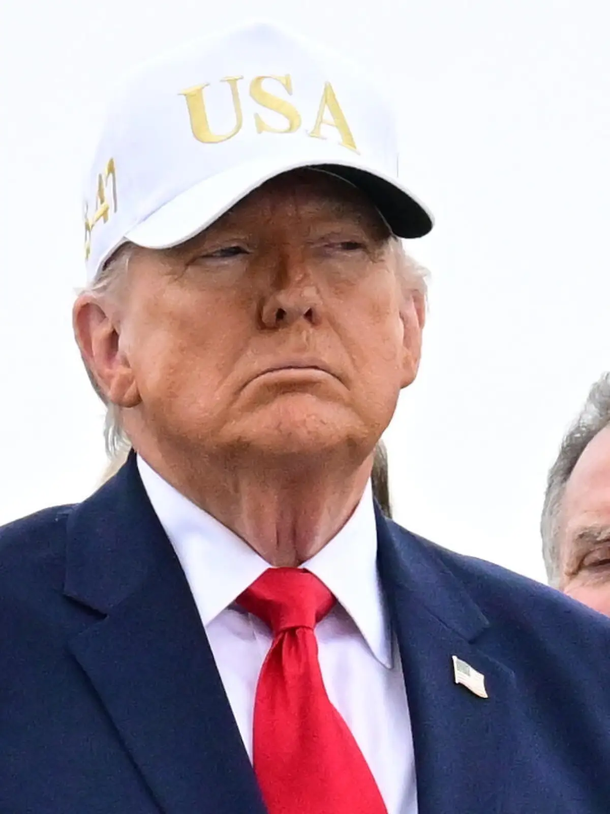 DOVER, DELAWARE, UNITED STATES - MARCH 07: U.S. President Donald Trump is seen as the plane carrying U.S. soldiers killed in the Iranian retaliatory strikes arrives at Dover, Delaware, United States on March 07, 2026. U.S. Army Reserve Members Maj. Jeffrey OÄôBrien, Capt. Cody Khork, Chief Warrant Officer 3 Robert M. Marzan, Sgt. 1st Class Nicole Amor, Sgt. 1st Class Noah Tietjens, and Sgt. Declan Coady, were killed in the retaliatory Iranian strike on Port of Shuaiba, Kuwait. Kyle Mazza / Anadolu