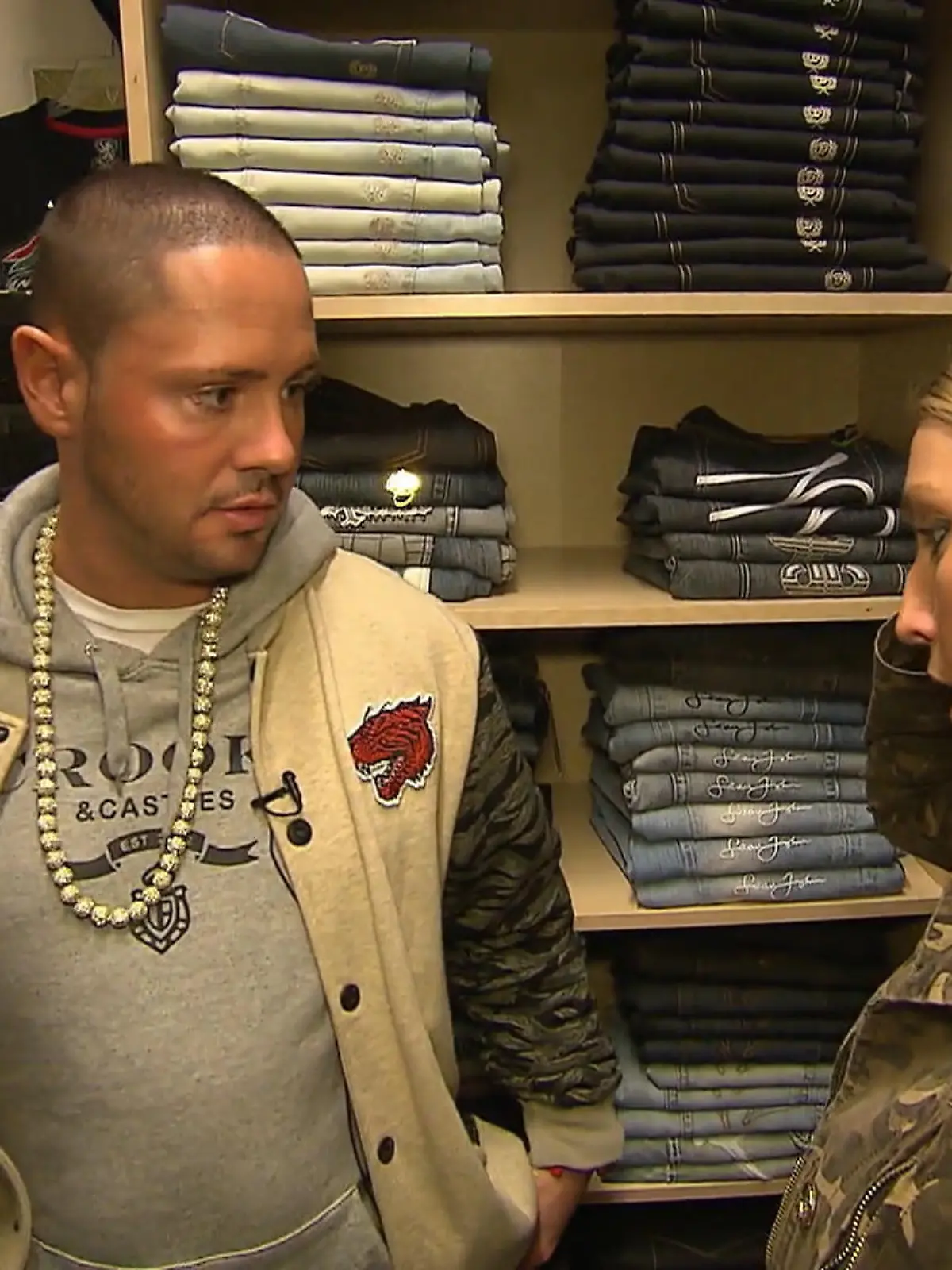 Bild zu: "Baustelle, Schulden, Druck: knallt’s bei Chris & Anastasia?"