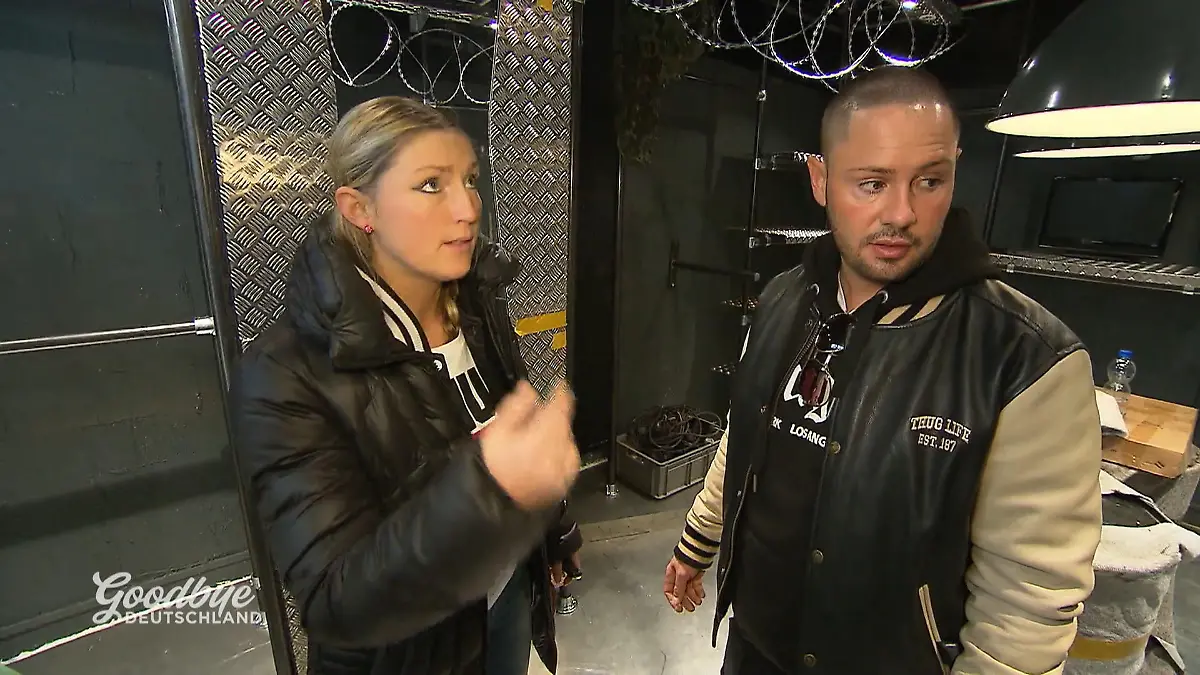 Heute Opening – und alles muss jetzt rein Regale voll, Türen auf?