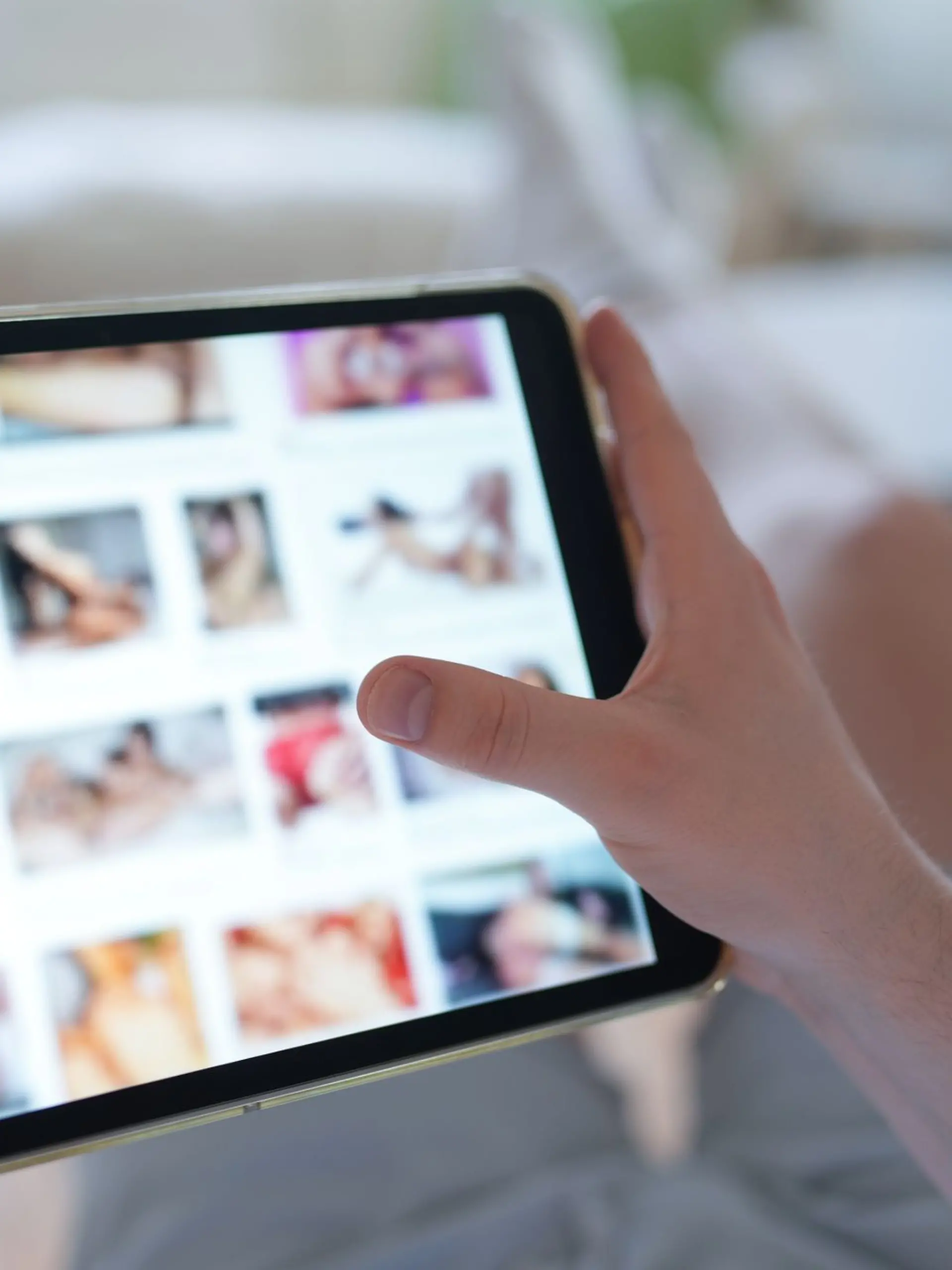 Bild zu: "Wie finde ich heraus, ob Deepfakes von mir im Netz kursieren?"