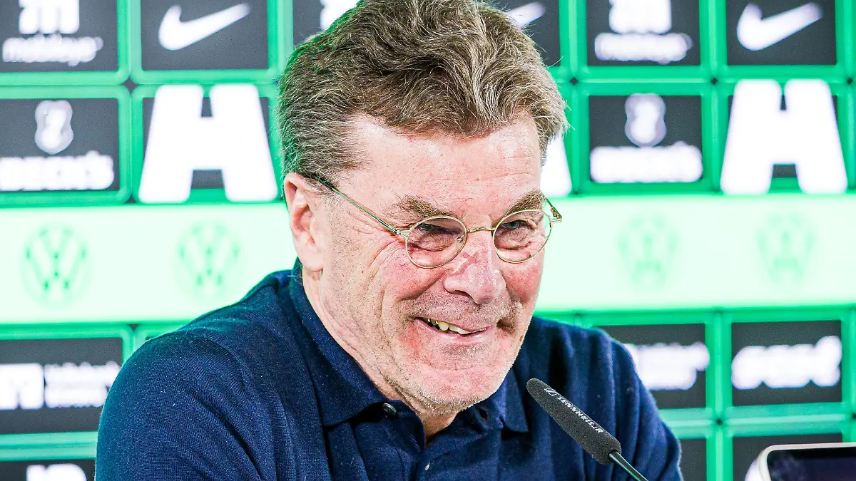 epi_1011210570_DPA BF_n4c6mcdscb-v2-ax-ms6144.jpg_Pressekonferenz VfL .jpg