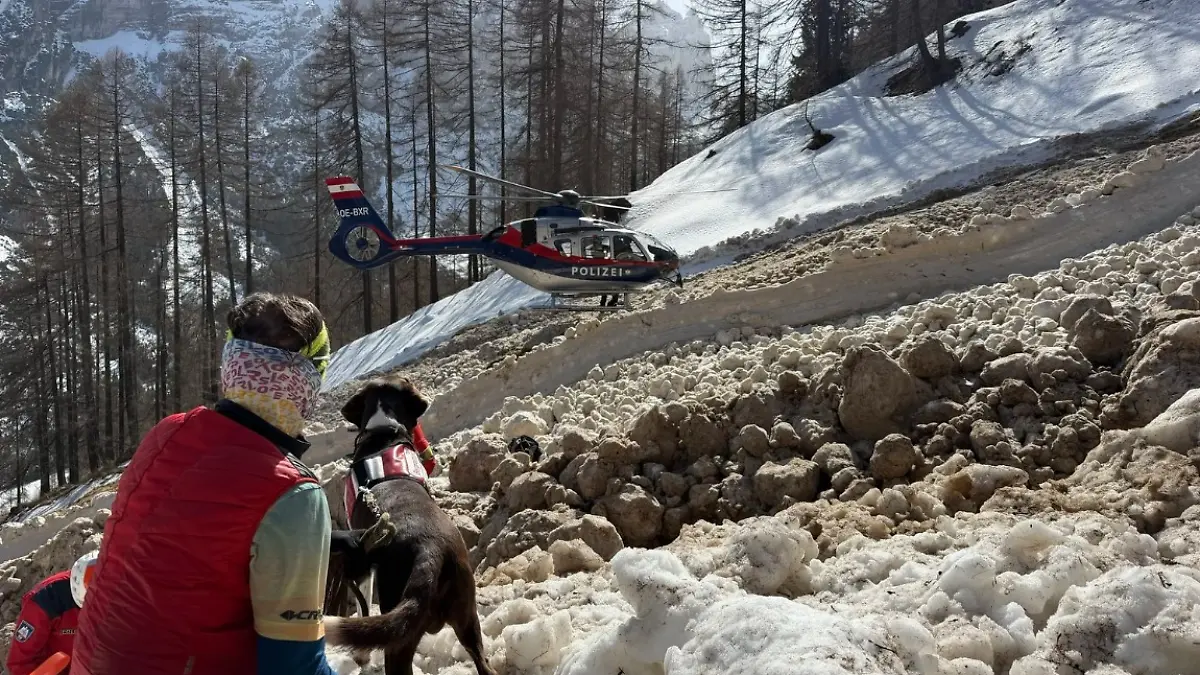 Deutscher Schneeschuh-Wanderer stirbt im Stubaital