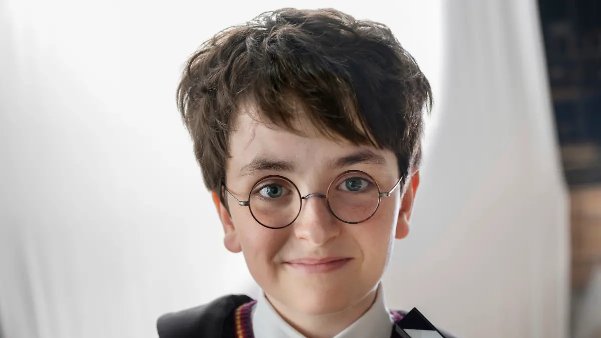 This image released by HBO shows Dominic McLaughlin, who will portray Harry Potter, on the set of HBO series "Harry Potter," scheduled for 2027. (Aidan Monaghan/HBO via AP)