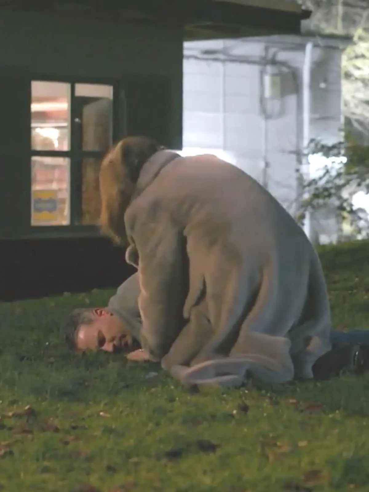 AWZ: Kilian wurde von Gabriellas Angreifer verletzt