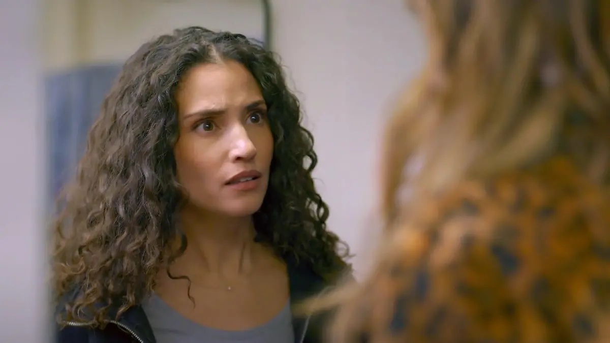 Schock-Geständnis: Britta sagt Naomi die Wahrheit „Unter uns“