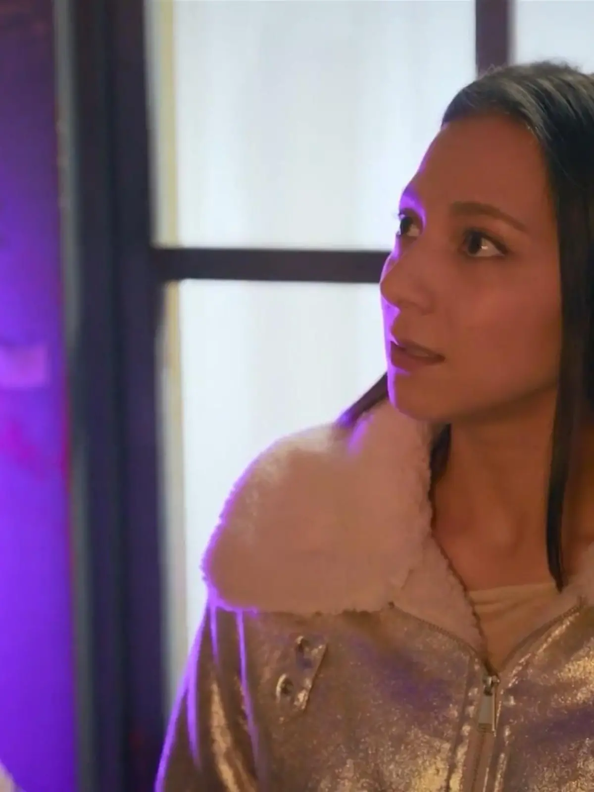 Bild zu: "Simone setzt Charlie unter Druck"