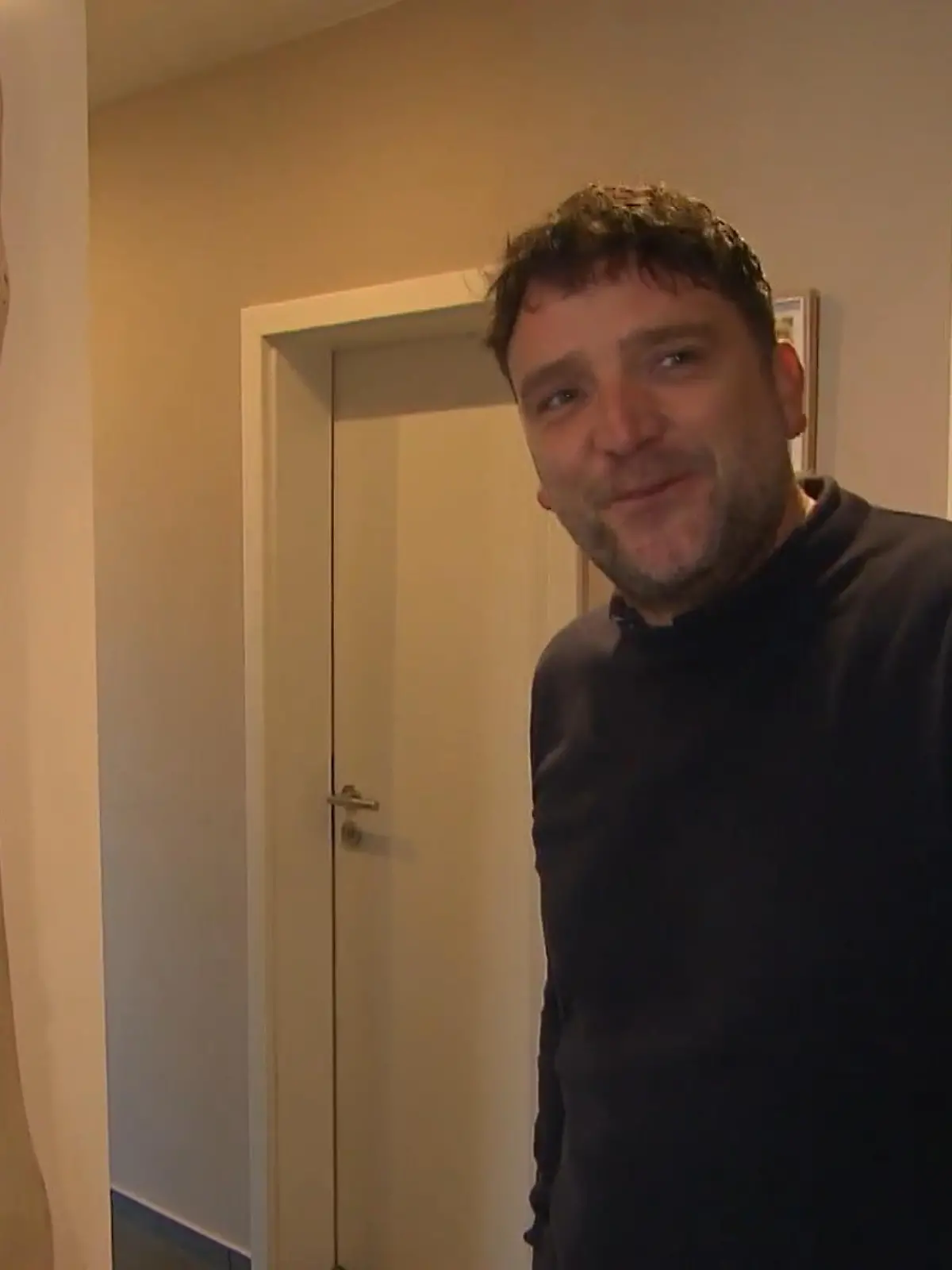 Bild zu: "Jörg hat ein kleines Geheimnis"