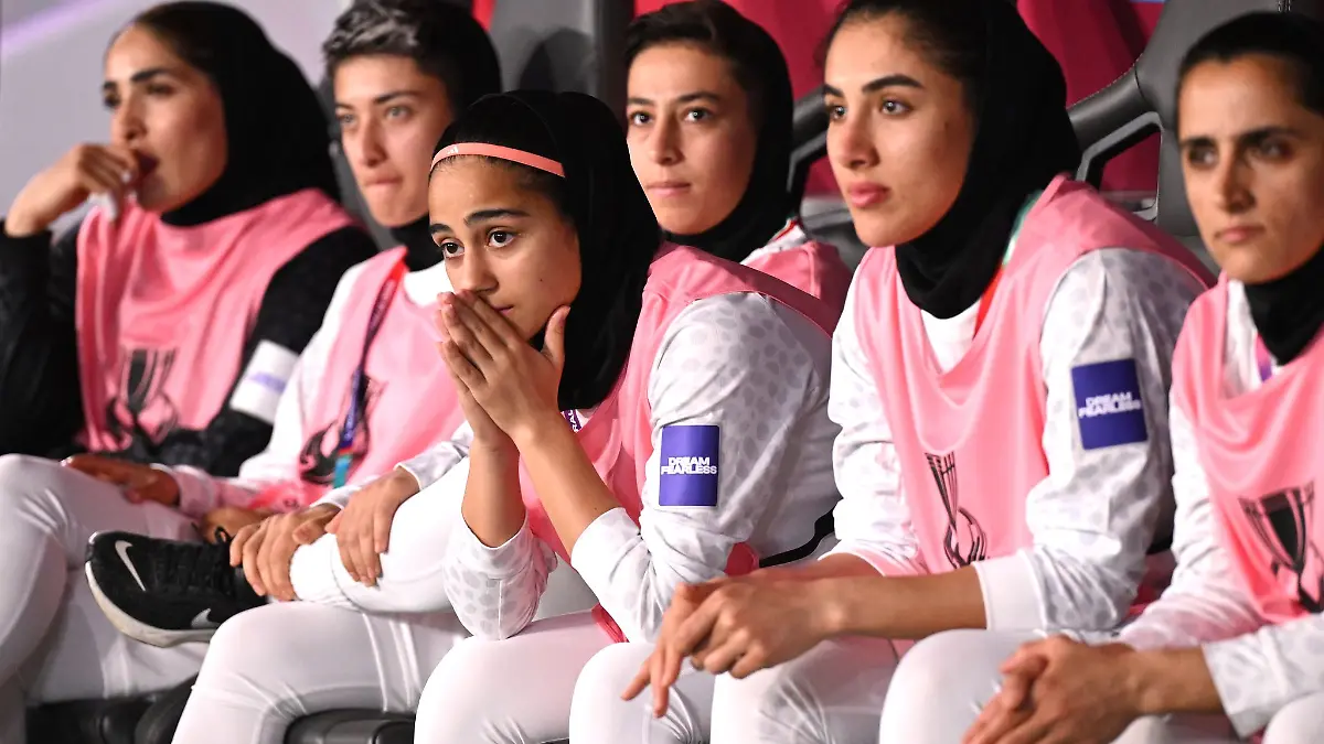 Tränen und Angst: Irans Fußballerinnen verlassen Australien