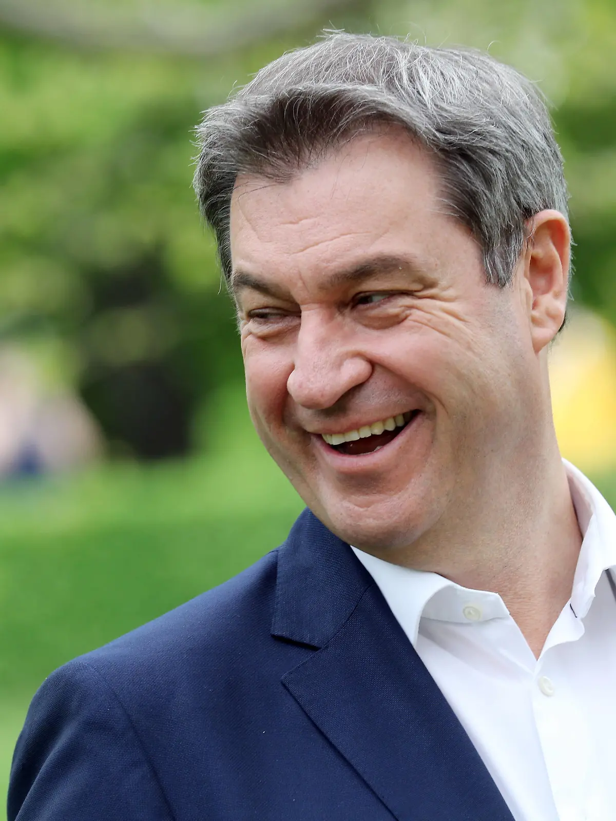  Bundeskanzler Sebastian Kurz besucht Markus Söder in der Staatskanzlei in München Der Österreichische Bundeskanzler Sebastian Kurz besucht den Bayerischen Ministerpräsident in München in der Staatskanzlei, München Bayern Deutschland Garten in der Staatskanzlei *** Federal Chancellor Sebastian Kurz visits Markus Söder at the State Chancellery in Munich The Austrian Federal Chancellor Sebastian Kurz visits the Bavarian Prime Minister in Munich at the State Chancellery, Munich Bavaria Germany Garden at the State Chancellery