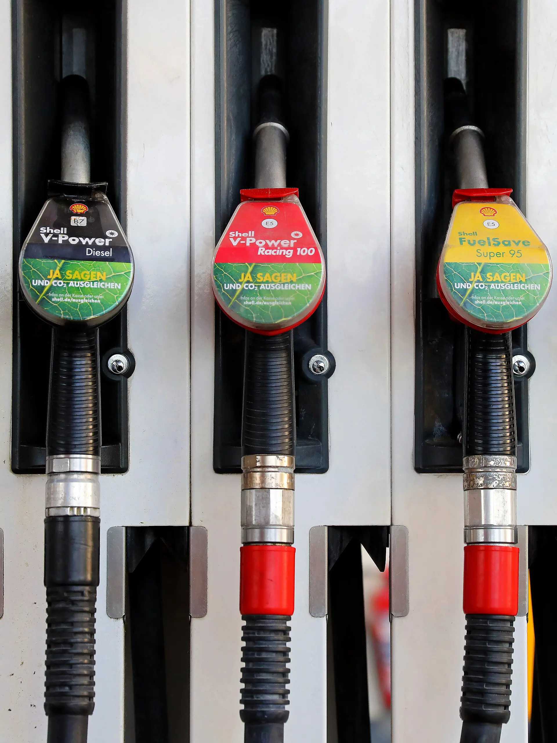 Teure Benzin- und Dieselpreise aufgrund der aktuellen Iran-Krise.