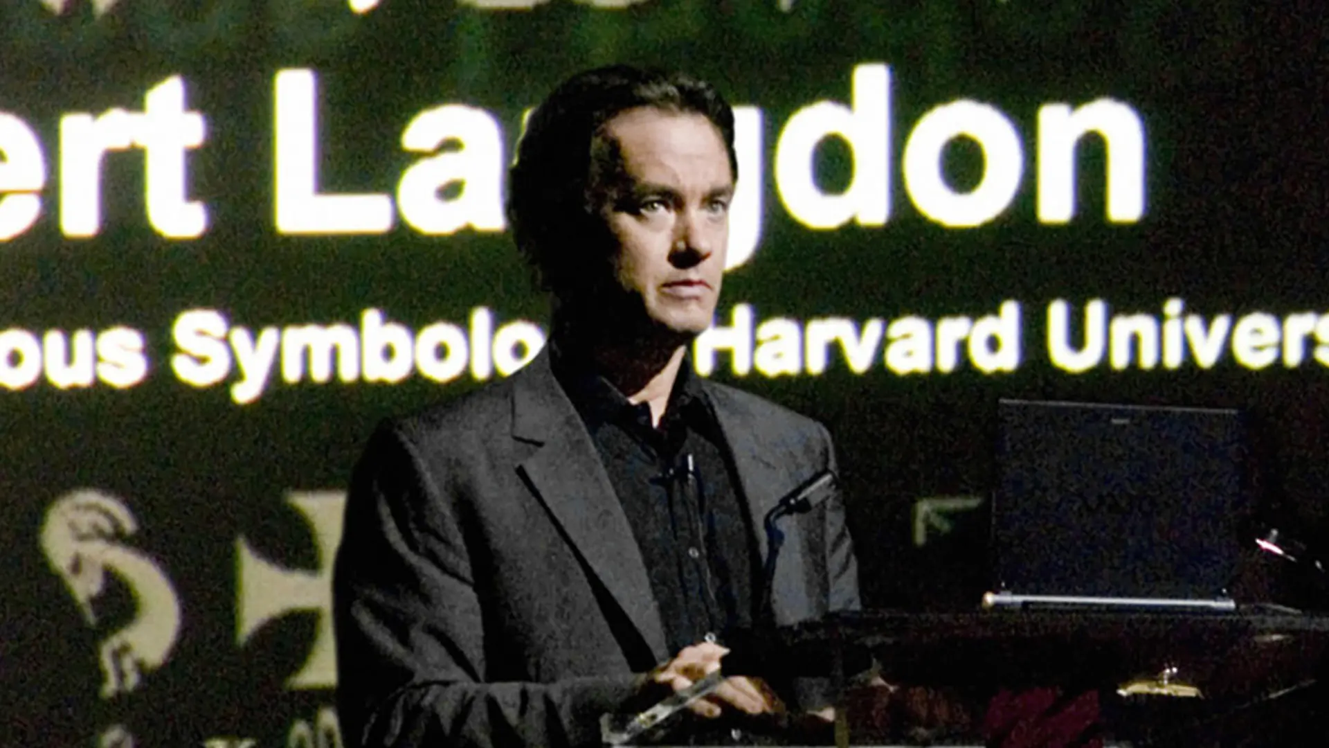 Tom Hanks alias Robert Langdon