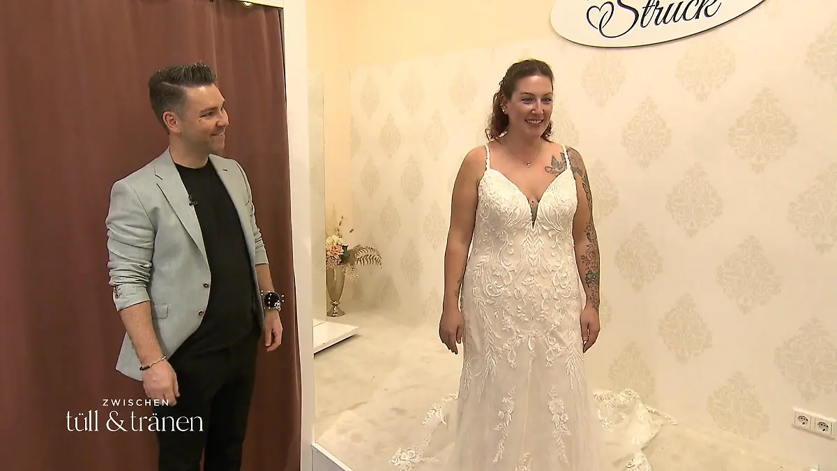 Sonja testet Fit and Flare: Ist das die bessere Wahl – oder nur zum Ausschließen? Doch kein Prinzessinnenlook?