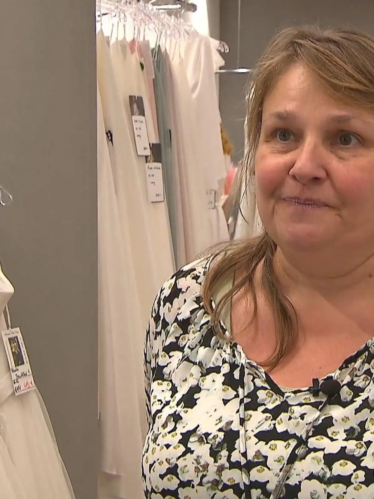 Bild zu: "Dianas Kleid soll "frech und sexy" sein"