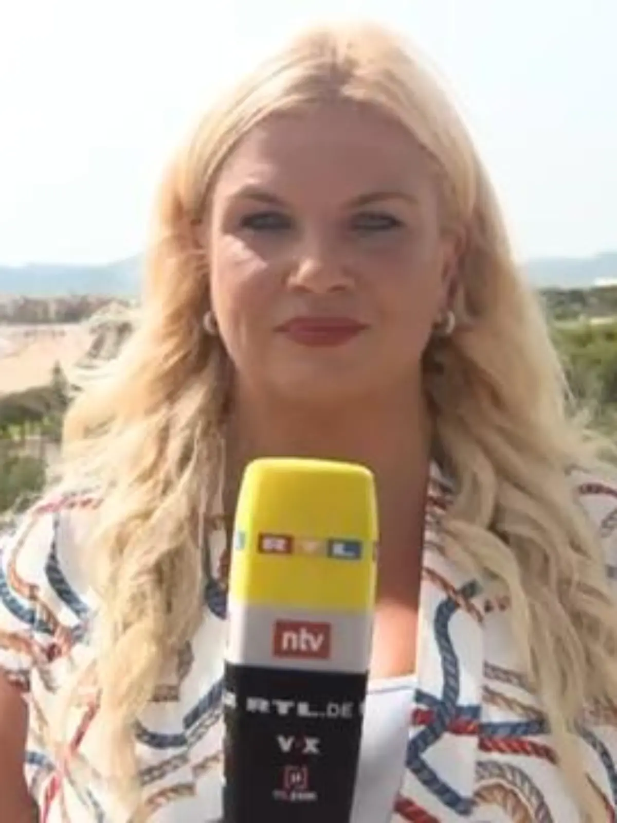 Die Bundesregierung hat Spanien und damit auch Mallorca zum Hochinzidenzgebiet eingestuft. Was das für Urlauber und die Insel bedeutet - RTL-Reporterin Eva Rullmann im Video.